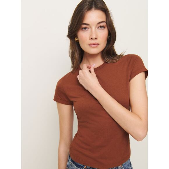 Reformation Tops - Reformation short-sleeve t-shirt in rust color Size XXS✨